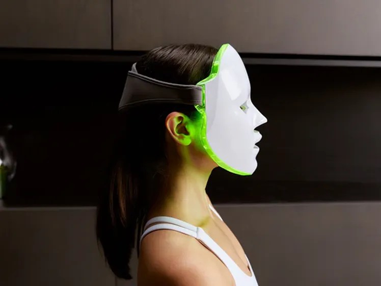 I Tested the Best Red-Light Therapy Masks for 8 Weeks Each I Tested the Best Red-Light Therapy Masks for 8 Weeks Each