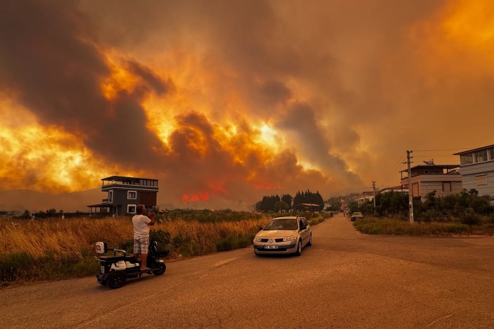 Wildfires in Europe: How will your holiday be impacted?