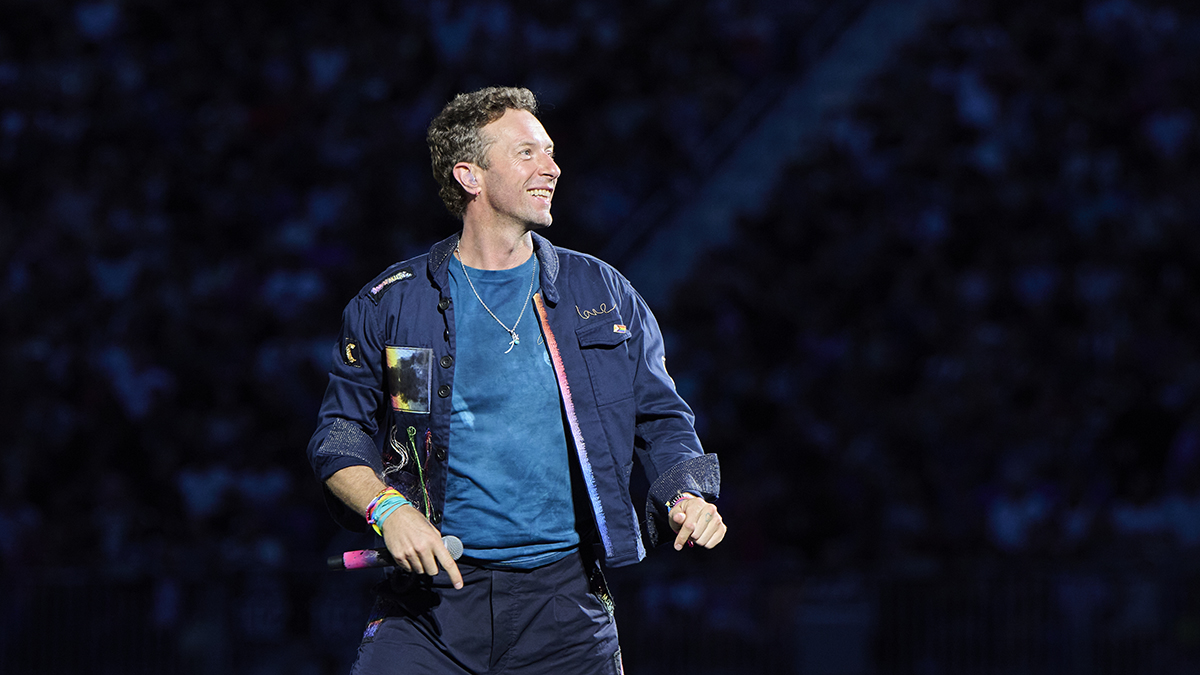Astronomer CEO resigns after Coldplay ‘kiss cam’ scandal | FROUSA Media Astronomer CEO resigns after Coldplay ‘kiss cam’ scandal | FROUSA Media