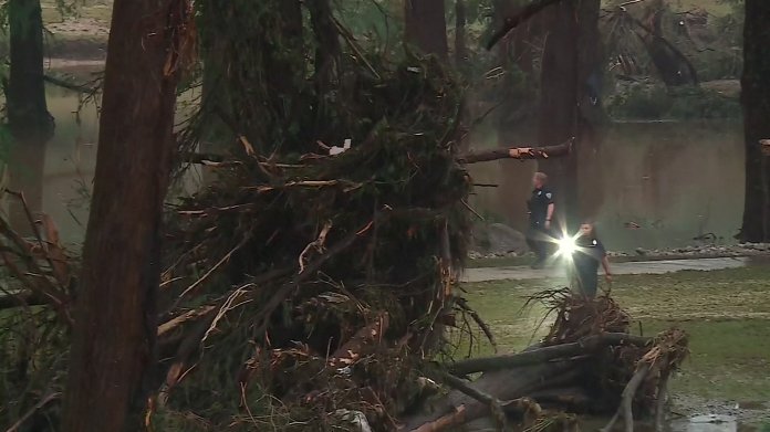 Homes and families torn apart after Hill Country flooding