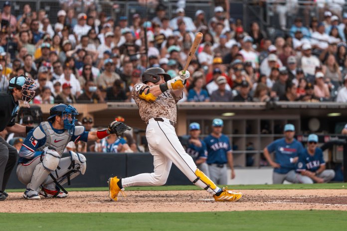 Rangers fall to Padres 3-2 in extra innings thriller Rangers fall to Padres 3-2 in extra innings thriller