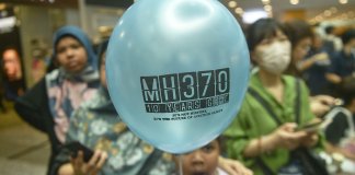 Deep-sea search for Malaysia Airlines Flight 370 to resume Dec. 30