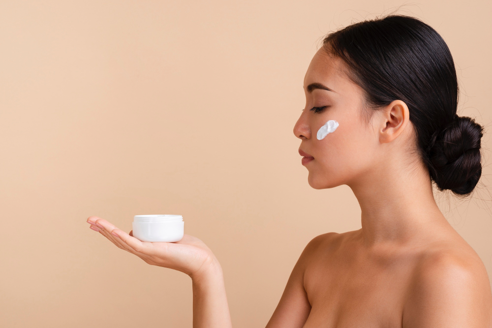 Day and Night: Why Face Creams Are Essential to a Holistic Skincare Routine – Our Culture | FROUSA Media Day and Night: Why Face Creams Are Essential to a Holistic Skincare Routine – Our Culture | FROUSA Media