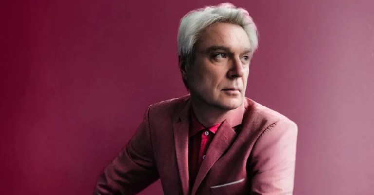 David Byrne Shares New Single ‘She Explains Things to Me’ – Our Culture David Byrne Shares New Single ‘She Explains Things to Me’ – Our Culture