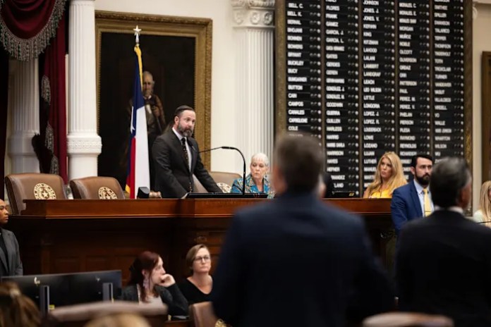 “Bathroom bill” aimed at trans people approved by Texas House after decade of failed attempts