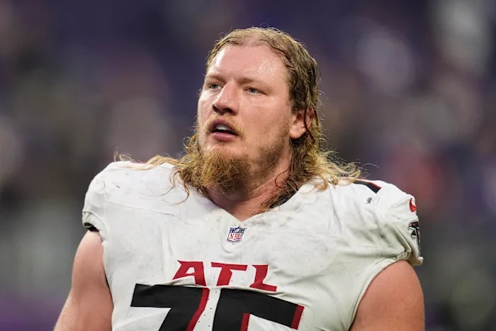 Falcons right tackle Kaleb McGary will miss significant time with leg injury, coach says Falcons right tackle Kaleb McGary will miss significant time with leg injury, coach says