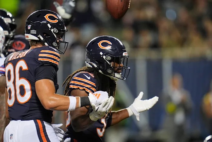 Caleb Williams looks sharp in Ben Johnson’s offense as Bears rout Bills 38-0 in preseason Caleb Williams looks sharp in Ben Johnson’s offense as Bears rout Bills 38-0 in preseason