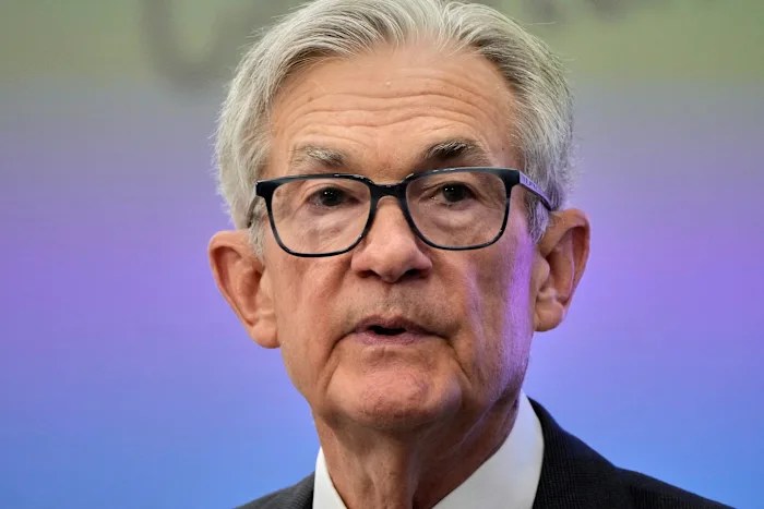 Trump to visit Federal Reserve headquarters as feud with its chair continues Trump to visit Federal Reserve headquarters as feud with its chair continues