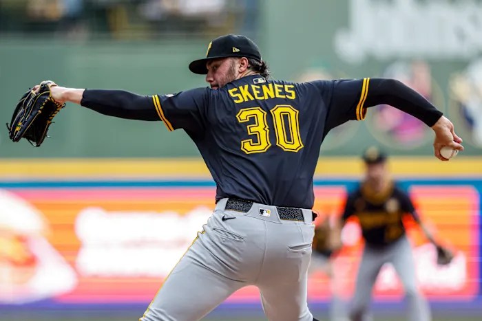 Frelick and Turang homer off Skenes as the Brewers beat the Pirates 14-0 for their 11th straight win Frelick and Turang homer off Skenes as the Brewers beat the Pirates 14-0 for their 11th straight win