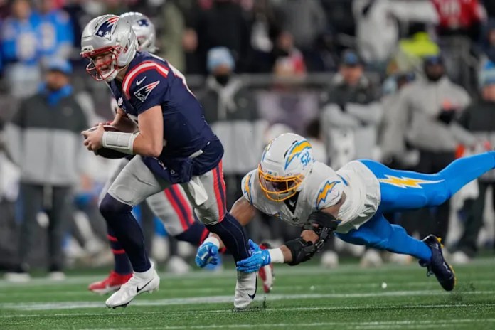 Maye throws late TD pass and Patriots’ defense roughs up Herbert, Chargers in 16-3 playoff win Maye throws late TD pass and Patriots’ defense roughs up Herbert, Chargers in 16-3 playoff win
