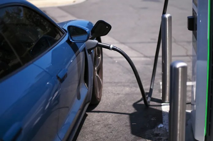What to know about buying electric vehicles after the federal tax incentives end