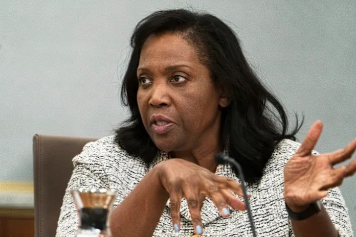 Greenspan, Bernanke and Yellen urge Supreme Court to let Lisa Cook keep her job as a Fed governor