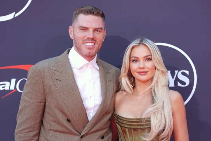 Shane Gillis’ awkward ESPYS monologue draws mixed reactions