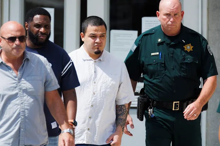 Back home in Maryland, Kilmar Abrego Garcia faces deportation again as he reports to ICE office Back home in Maryland, Kilmar Abrego Garcia faces deportation again as he reports to ICE office
