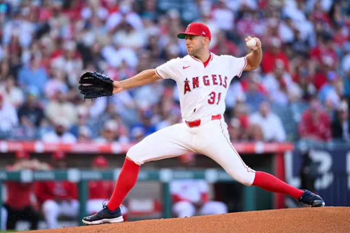 Cal Raleigh is first to 40 homers this season with tiebreaking shot in Mariners’ 7-2 win over Angels