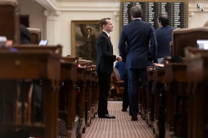 Former Speaker Dade Phelan won’t seek reelection to Texas House