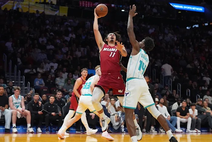 Miami Heat set franchise record with 53-point first quarter against Charlotte Hornets | FROUSA NEWS Miami Heat set franchise record with 53-point first quarter against Charlotte Hornets | FROUSA NEWS