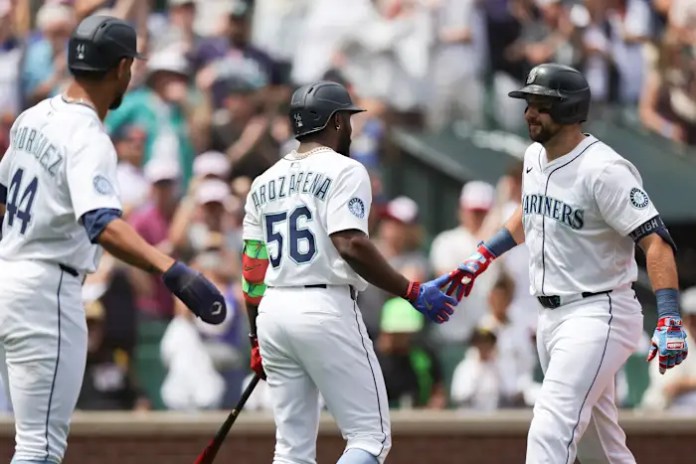 Cal Raleigh ties Ken Griffey Jr.’s Mariners record for home runs before All-Star break with 35
