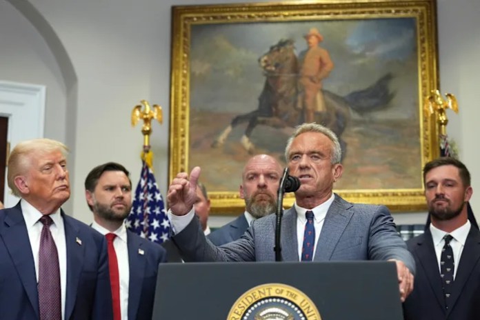 The Latest: Putin hosts Trump envoy Witkoff for crucial talks on Ukraine peace deal