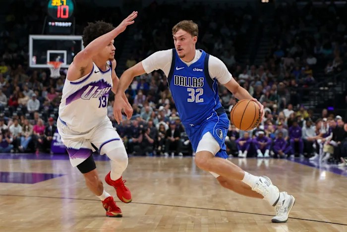 Western Conference teams dominate NBA championship betting with season on the horizon Western Conference teams dominate NBA championship betting with season on the horizon