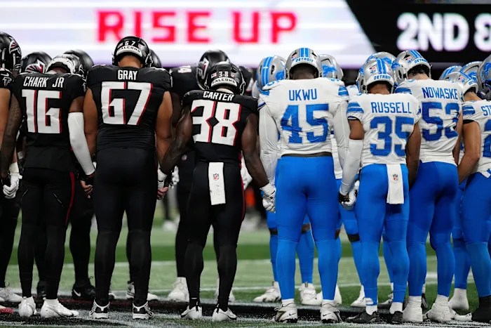 Lions’ Norris taken off the field in an ambulance, with preseason stopped with 6:31 to go Lions’ Norris taken off the field in an ambulance, with preseason stopped with 6:31 to go