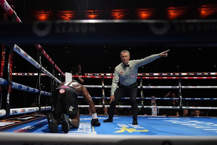 Usyk KOs Dubois to become undisputed world heavyweight champion for a second time Usyk KOs Dubois to become undisputed world heavyweight champion for a second time