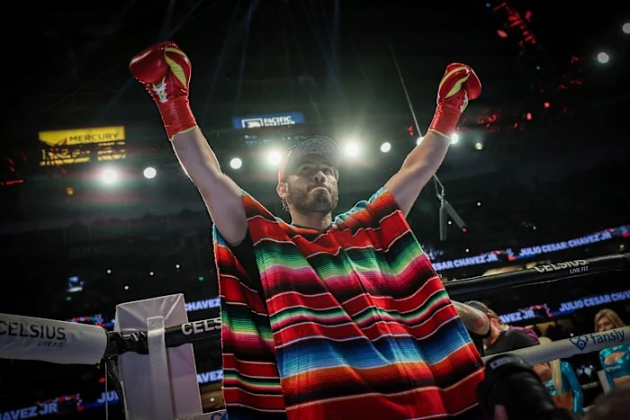 Julio César Chávez Jr. deported to Mexico for alleged cartel ties and drug trafficking Julio César Chávez Jr. deported to Mexico for alleged cartel ties and drug trafficking