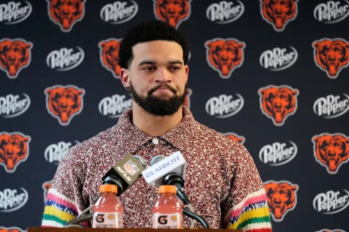 Caleb Williams’ ‘ridiculous’ TD pass draws raves from his coach and teammates after Bears’ loss Caleb Williams’ ‘ridiculous’ TD pass draws raves from his coach and teammates after Bears’ loss