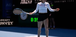 Aryna Sabalenka beats 19-year-old Mboko, faces 18-year-old Jovic in Australian Open quarterfinals