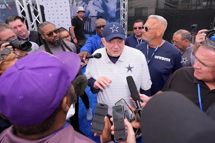 Jerry Jones says he’ll remain as Cowboys GM and ‘nothing new’ in Micah Parsons contract talks Jerry Jones says he’ll remain as Cowboys GM and ‘nothing new’ in Micah Parsons contract talks