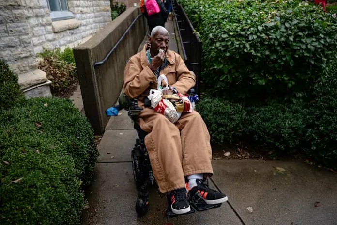 The Latest: Trump administration must tell judges whether it will feed the poor