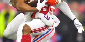 Drake Maye passes for 2 TDs, Patriots become 1st team to 11 wins, defeating Giants 33-15