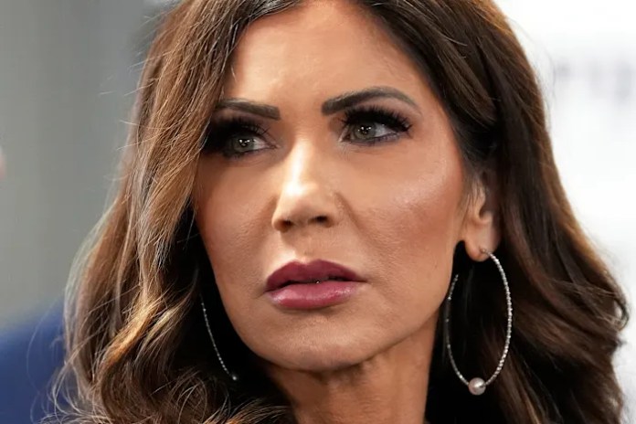 ICE entices new recruits with patriotism pitch and promise of $50,000 signing bonuses