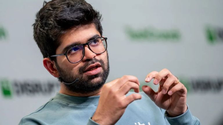 Perplexity AI CEO Warns Gen Z: Stop Doomscrolling on Instagram, Use AI Instead Perplexity AI CEO Warns Gen Z: Stop Doomscrolling on Instagram, Use AI Instead