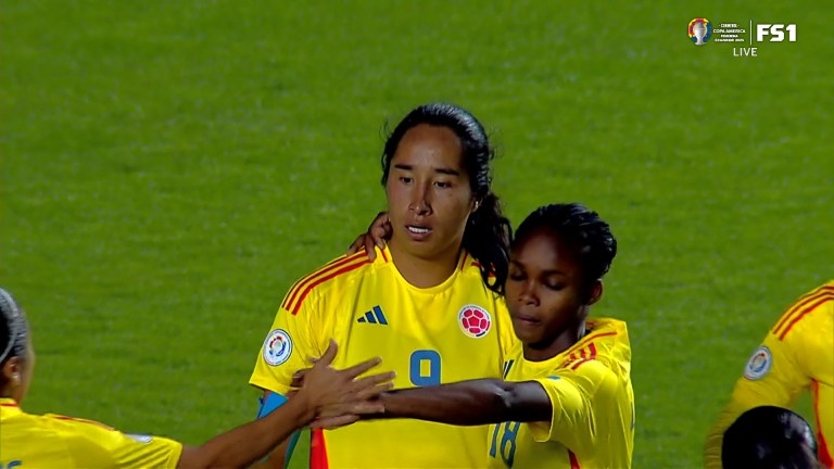Mayra Ramirez curls it into the back of the net to give Colombia a 2-1 lead over Paraguay Mayra Ramirez curls it into the back of the net to give Colombia a 2-1 lead over Paraguay