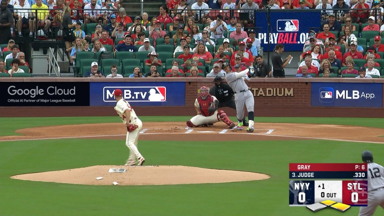 Aaron Judge's single sparks 2-run inning, giving Yankees early lead over Cardinals Aaron Judge's single sparks 2-run inning, giving Yankees early lead over Cardinals