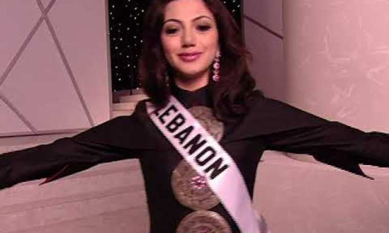 First Walk Out – 2006 Miss Universe First Walk Out – 2006 Miss Universe
