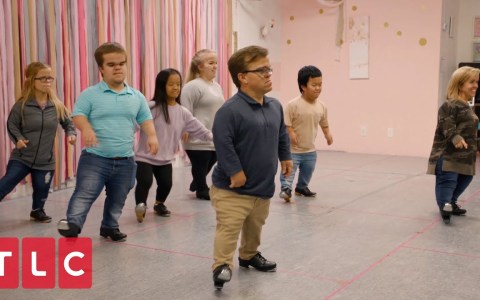 The Johnstons Take a Clogging Class | 7 Little Johnstons The Johnstons Take a Clogging Class | 7 Little Johnstons