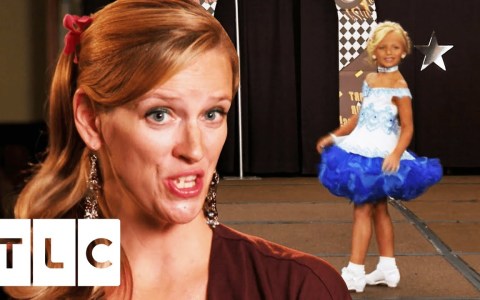 "You're Not A Stripper, But Shake Your Butt A Little Bit!"| Toddlers & Tiaras "You're Not A Stripper, But Shake Your Butt A Little Bit!"| Toddlers & Tiaras