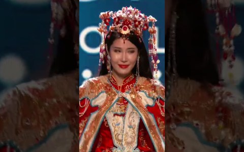 National Costume of Miss Universe China at the 71st Miss Universe Pageant National Costume of Miss Universe China at the 71st Miss Universe Pageant