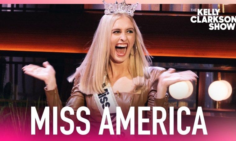 Kelly Clarkson Meets Miss America First-Ever Active Duty Military Madison Marsh Kelly Clarkson Meets Miss America First-Ever Active Duty Military Madison Marsh