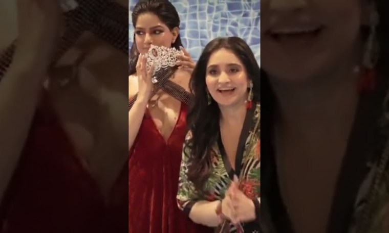 Miss Universe Harnaaz Sandhu crowning her national director Natasha Grover Miss Universe Harnaaz Sandhu crowning her national director Natasha Grover