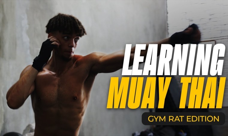 Bodybuilder Trains Muay Thai ep.1 Bodybuilder Trains Muay Thai ep.1
