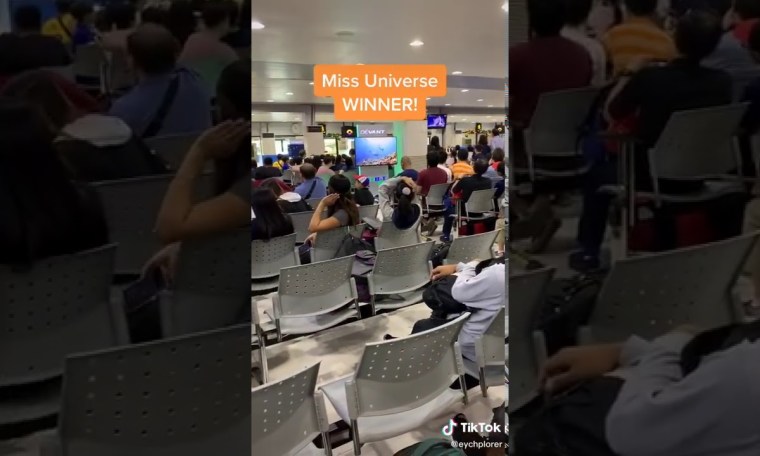 Foreigners Reaction to Filipinos Reaction at the Airport | Miss Universe Catriona Gray Foreigners Reaction to Filipinos Reaction at the Airport | Miss Universe Catriona Gray