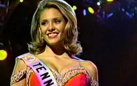 Miss Teen USA 1997 – Final Question and Crowning Moment Miss Teen USA 1997 – Final Question and Crowning Moment