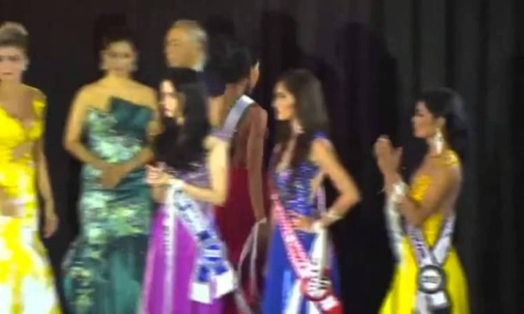 Runner-Up Attacks Winner During Beauty Pageant In Brazil Runner-Up Attacks Winner During Beauty Pageant In Brazil