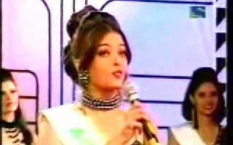 Aishwarya Rai & Sushmita Sen – Miss Indian Contest ( Questions Round ) Aishwarya Rai & Sushmita Sen – Miss Indian Contest ( Questions Round )