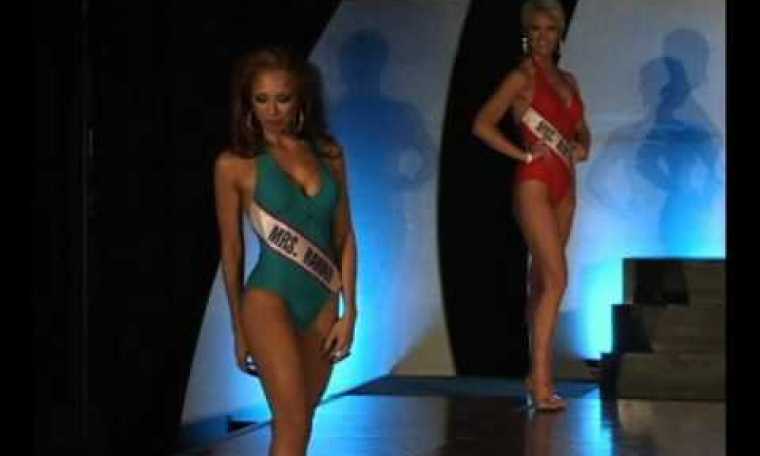 2009 Mrs. America Pageant – Top 11 in Swimwear 2009 Mrs. America Pageant – Top 11 in Swimwear