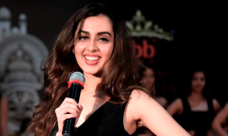 Radhika Joshi's introduction at Miss India Maharashtra 2018 Auditions Radhika Joshi's introduction at Miss India Maharashtra 2018 Auditions
