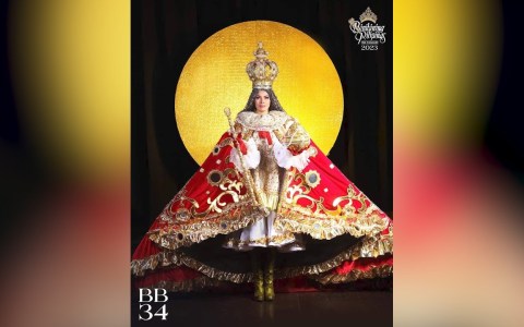 Bb Pilipinas candidate Joy Dacoron sa kaniyang national costume Bb Pilipinas candidate Joy Dacoron sa kaniyang national costume
